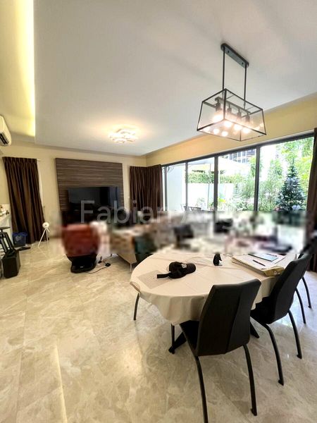 5 Bed Cluster House (Landed) for Sale in  Palm Isles - Image 1